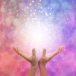 hands sending out distance reiki